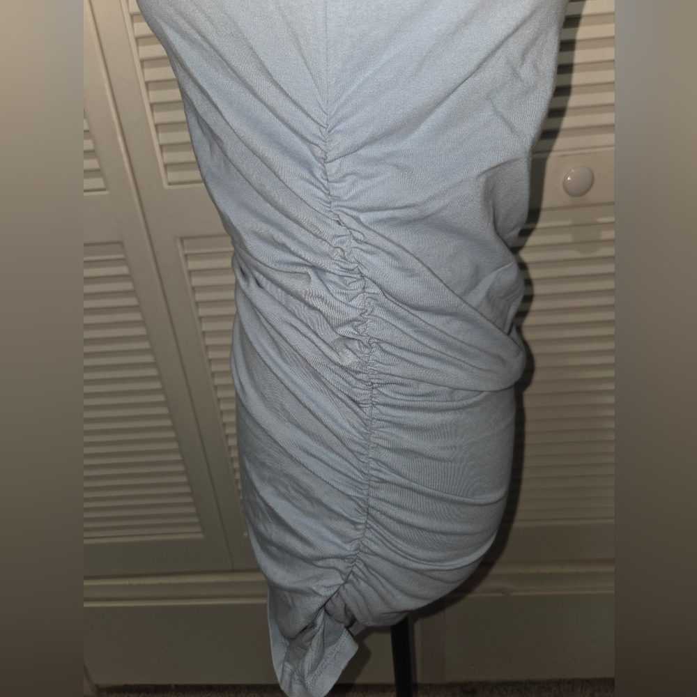 Ruched Side Long Tube Top. Torrid 00 - Picture 2 of 5